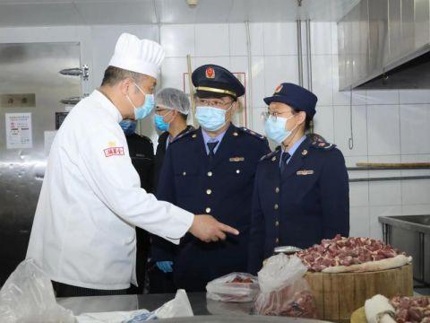 东城区市场监管局加强节前餐饮企业食品安全监管